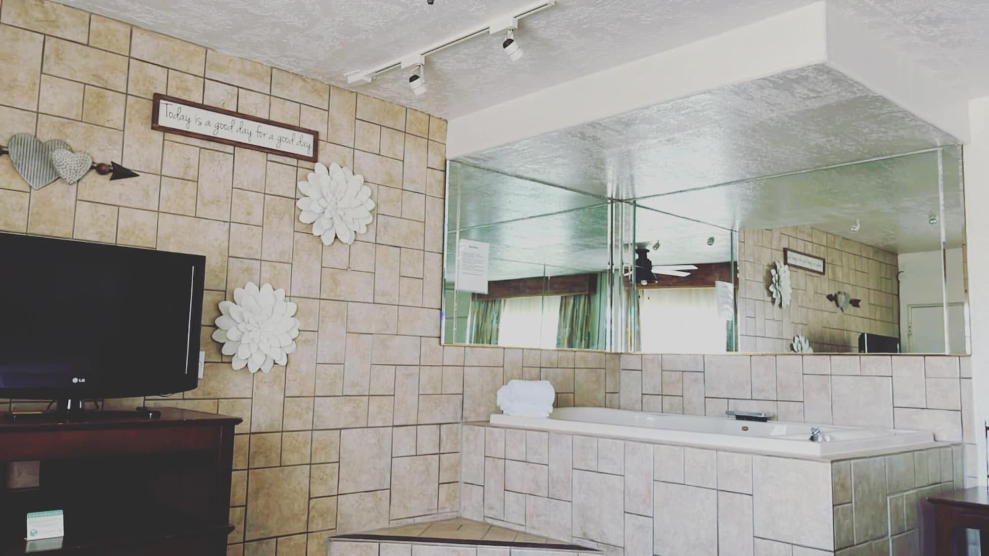 The Classic Desert Aire Hotel Alamogordo