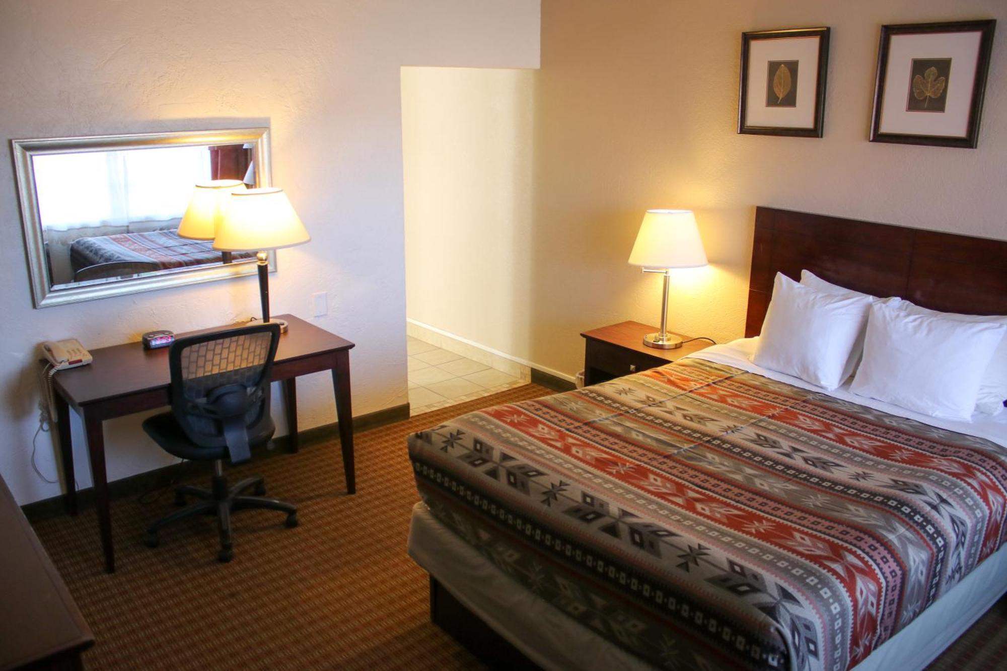 Hotel The Classic Desert Aire